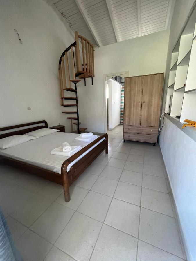 Juli'S Apartments Agios Dimitrios (Kythnos) Exterior foto